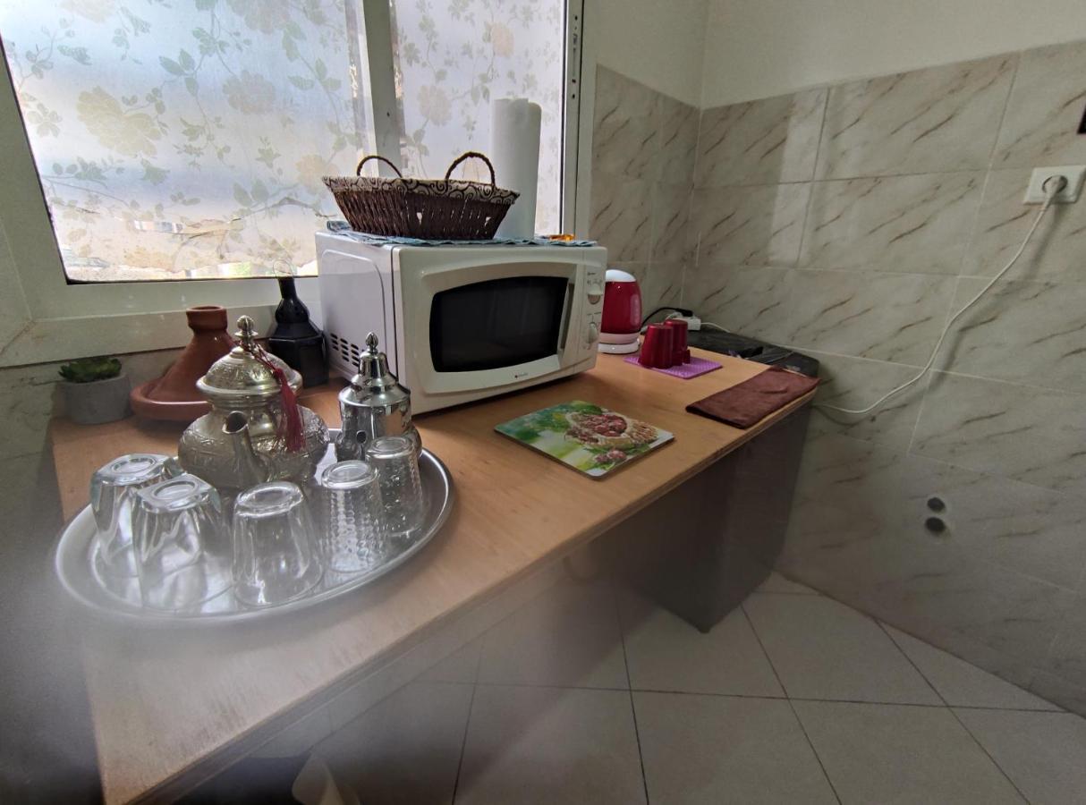Beautiful Ground-Floor Apartment With Portable Air Conditioning, Parking, And Free Wi-Fi Касабланка Экстерьер фото