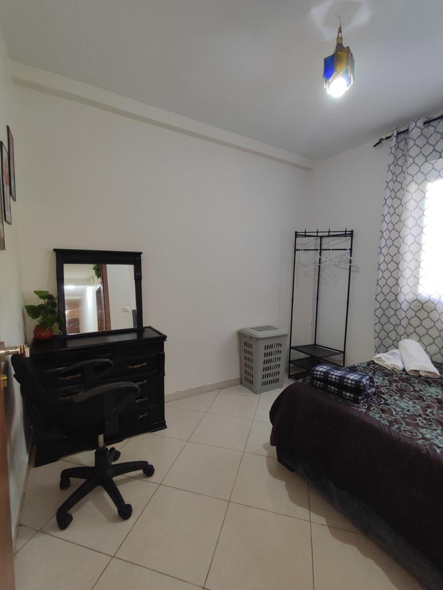 Beautiful Ground-Floor Apartment With Portable Air Conditioning, Parking, And Free Wi-Fi Касабланка Экстерьер фото